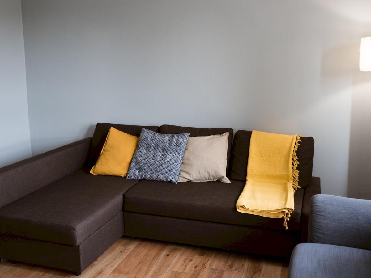 Pass The Keys Cozy Two Bed Flat Near Glasgow Airport & Paisley Extérieur photo